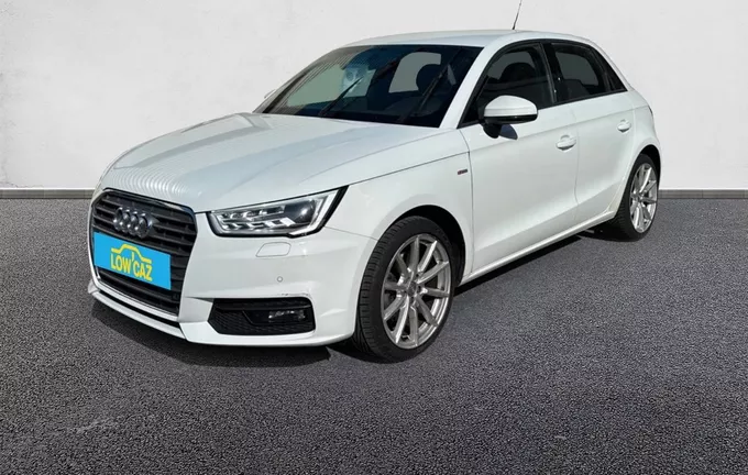 AUDI A1 Sportback 1.4 TFSI 125 BVM6 S line extérieur trois quart avant gauche 213108
