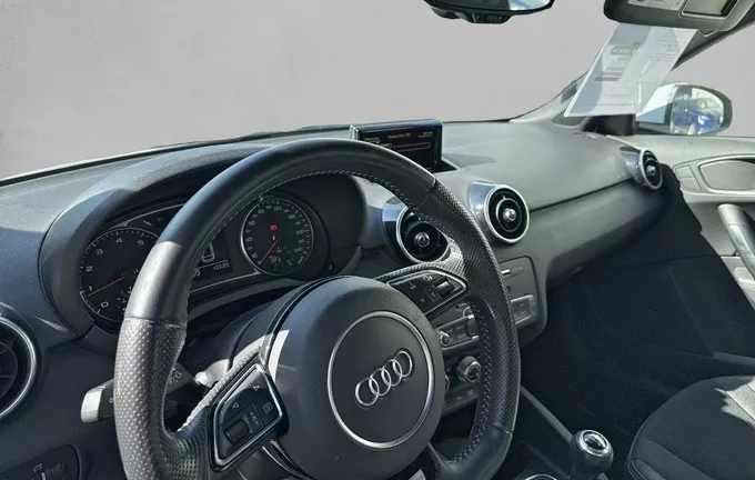 AUDI A1 Sportback 1.4 TFSI 125 BVM6 S line photo 11 213108