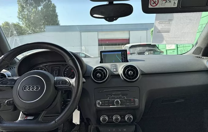 AUDI A1 Sportback 1.4 TFSI 125 BVM6 S line photo 18 213108