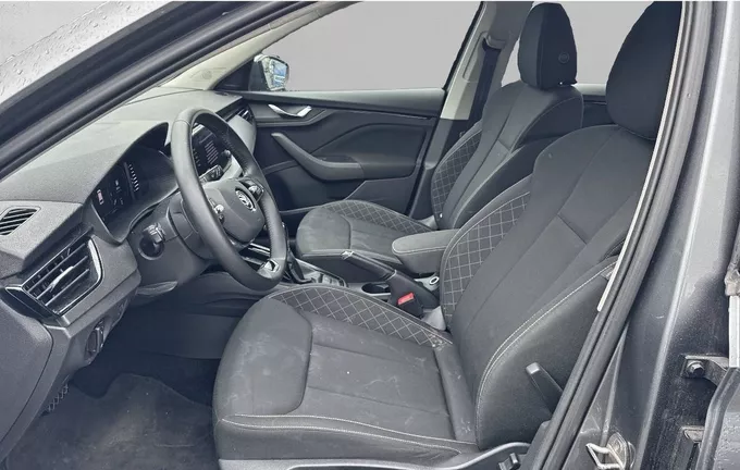 SKODA KAMIQ 1.0 TSI Evo 110 ch DSG7 Ambition extérieur trois quart arrière droit 2127908