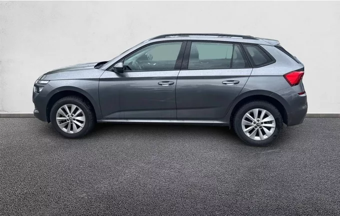 SKODA KAMIQ 1.0 TSI Evo 110 ch DSG7 Ambition extérieur trois quart arrière gauche 2127908