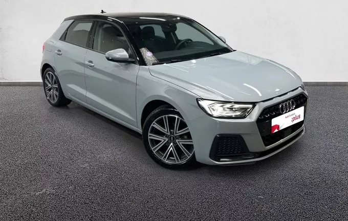AUDI A1 Sportback 25 TFSI 95 ch BVM5 Design extérieur trois quart avant droit 2128984