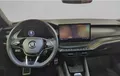 Miniature SKODA OCTAVIA Combi 1.5 TSI Hybrid 150 ch ACT DSG7 Sportline extérieur trois quart avant droit 2120915