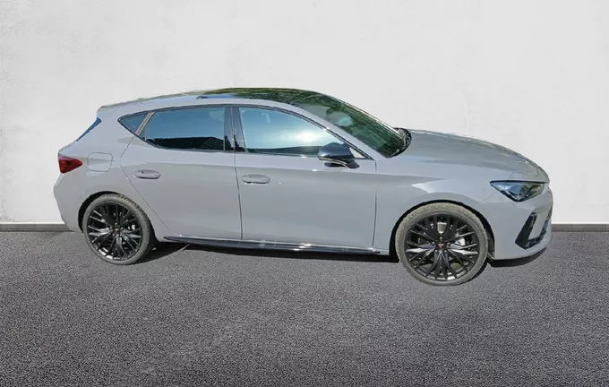 CUPRA LEON 1.5 eTSI Hybrid 150 ch DSG7 V extérieur côté droit 1235