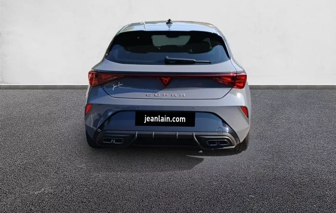 CUPRA LEON 1.5 eTSI Hybrid 150 ch DSG7 V extérieur arrière 1235