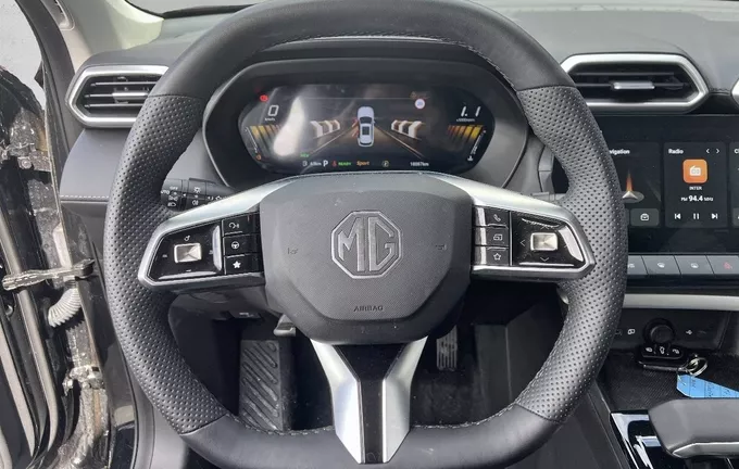 MG ZS 1.5 L Hybrid+ 197 ch Luxury photo 12 601139