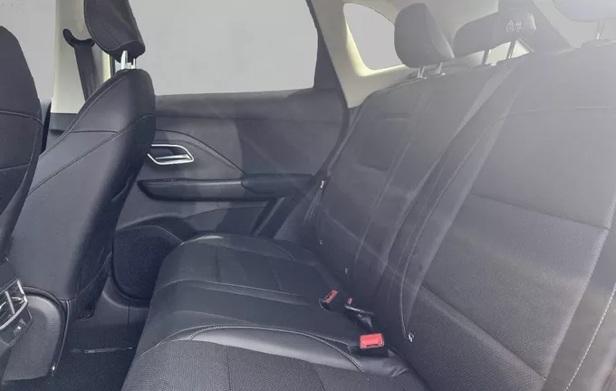 MG ZS 1.5 L Hybrid+ 197 ch Luxury photo 17 601139