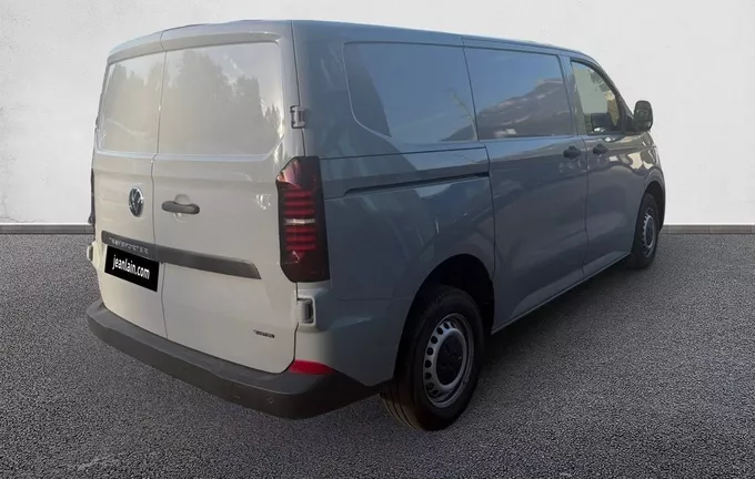 VOLKSWAGEN UTILITAIRES TRANSPORTER VAN L1H1 2.0 TDI 150 BVA8 4MOTION BUSINESS extérieur trois quart arrière droit 6654