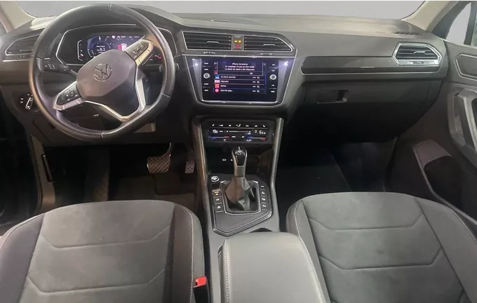 VOLKSWAGEN TIGUAN 1.4 eHybrid 245ch DSG6 Elegance extérieur trois quart avant droit 2127756
