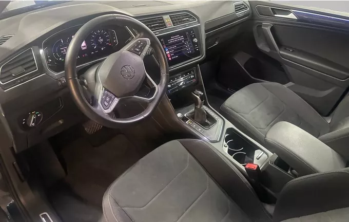 VOLKSWAGEN TIGUAN 1.4 eHybrid 245ch DSG6 Elegance photo 13 2127756