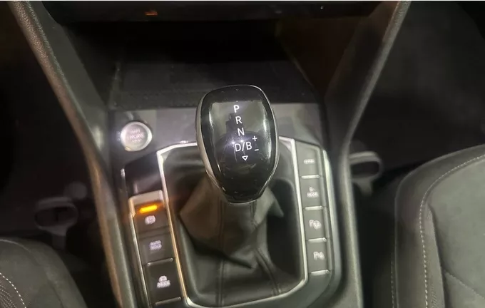 VOLKSWAGEN TIGUAN 1.4 eHybrid 245ch DSG6 Elegance photo 16 2127756