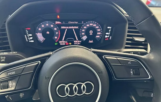 AUDI A1 Allstreet 30 TFSI 110 ch BVM6 Design photo 12 2127493
