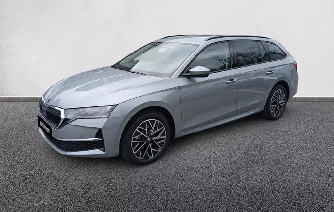 SKODA OCTAVIA Combi 1.5 TSI Hybrid 150 ch ACT DSG7 Selection extérieur trois quart avant gauche 3063