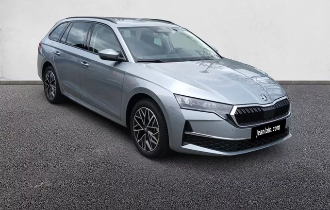 SKODA OCTAVIA Combi 1.5 TSI Hybrid 150 ch ACT DSG7 Selection extérieur trois quart avant droit 3063