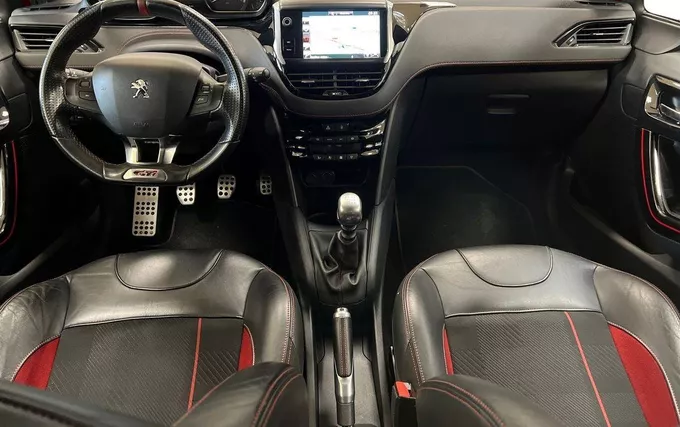 PEUGEOT 208 1.6 THP 208ch S&S BVM6 GTi photo 18 212585