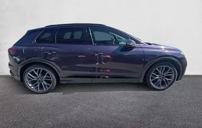 AUDI Q4 E-TRON 50 299 ch 82 kWh quattro S line extérieur côté droit 2131213