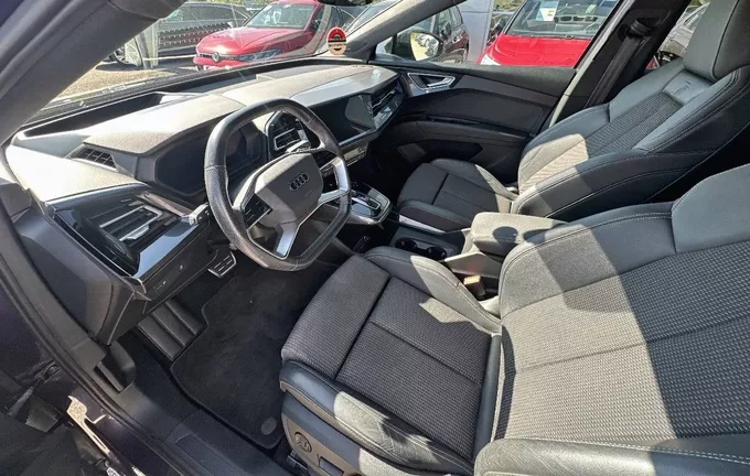 AUDI Q4 E-TRON 50 299 ch 82 kWh quattro S line photo 29 2131213