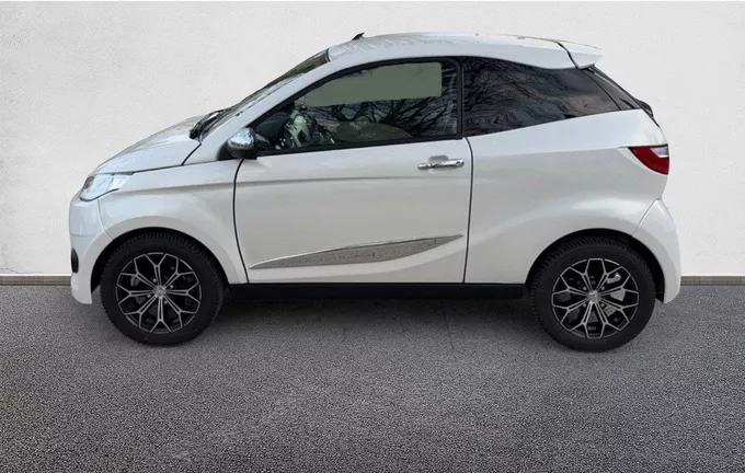 AIXAM S9 E COUPE PREMIUM extérieur côté gauche 970