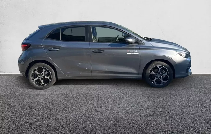 MG MG3 1.5 L Hybrid+ 195 ch Luxury extérieur côté droit 8239