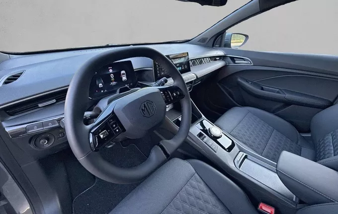 MG MG3 1.5 L Hybrid+ 195 ch Luxury photo 11 8239