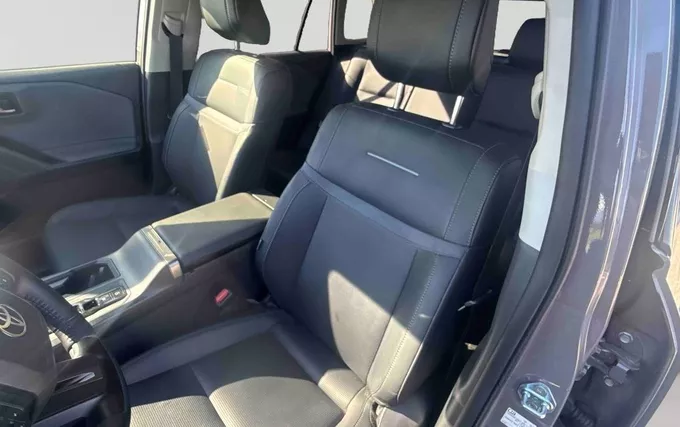 TOYOTA RAV4 Hybride 185 ch 2WD Lounge photo 11 127305