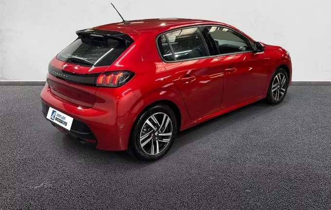 PEUGEOT 208 PureTech 100 S&S BVM6 Allure extérieur trois quart arrière droit 2128769