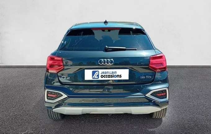 AUDI Q2 35 TDI 150 S tronic 7 Business line extérieur arrière 560715