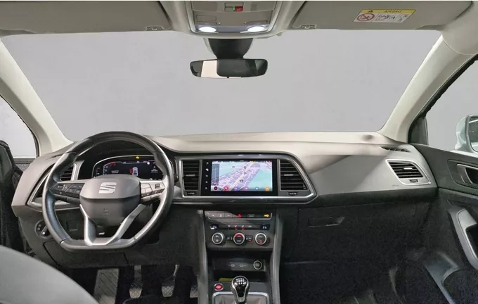 SEAT ATECA 1.0 TSI 110 ch Start/Stop Urban Advanced extérieur trois quart avant droit 2131155