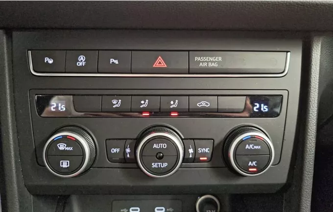 SEAT ATECA 1.0 TSI 110 ch Start/Stop Urban Advanced photo 17 2131155