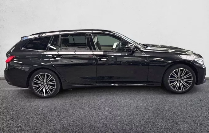 BMW SERIE 3 Touring 330e xDrive 292 ch BVA8 M Sport extérieur côté droit 213669