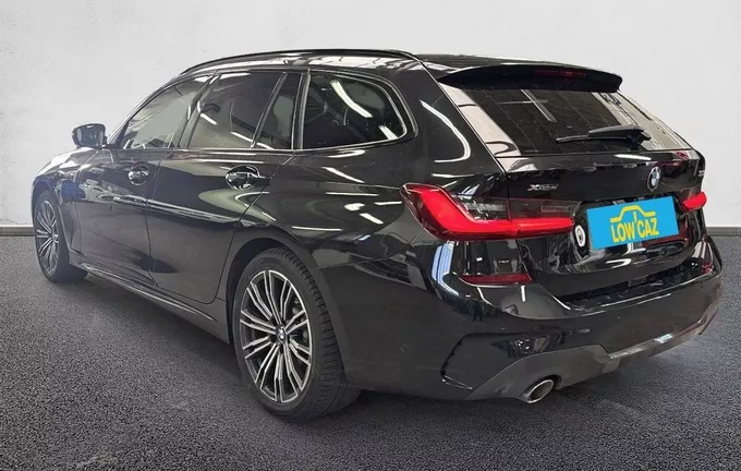 BMW SERIE 3 Touring 330e xDrive 292 ch BVA8 M Sport extérieur trois quart arrière gauche 213669