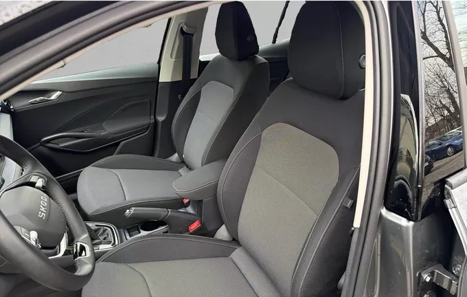 SKODA FABIA 1.0 TSI 116 ch EVO 2 DSG7 Selection extérieur trois quart arrière droit 560432