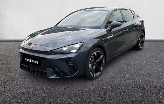 CUPRA LEON 1.5 eTSI Hybrid 150 ch DSG7 V extérieur trois quart avant gauche 0014