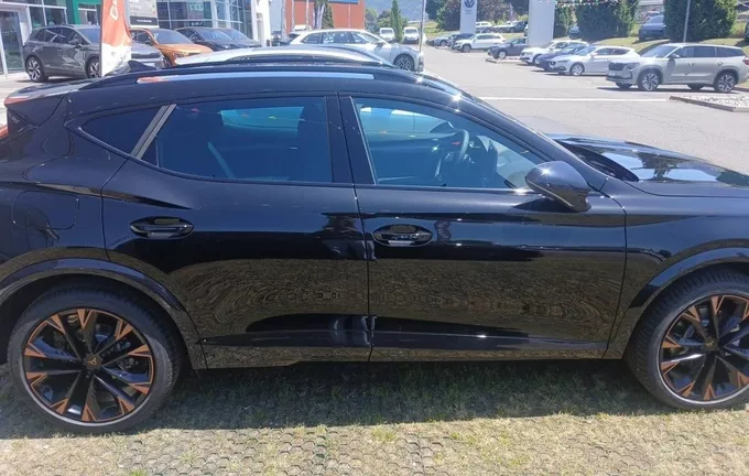 CUPRA FORMENTOR 1.5 eTSI Hybrid 150 ch DSG7 V extérieur côté droit 1457