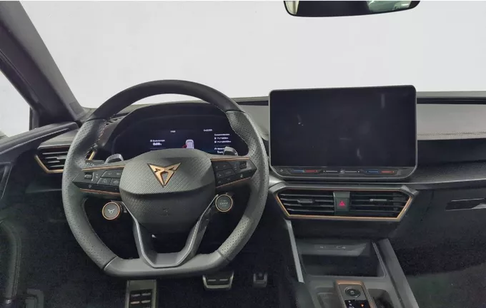 CUPRA LEON eHybrid 204 ch DSG6 V extérieur trois quart avant droit 2123020