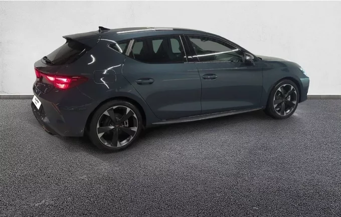 CUPRA LEON eHybrid 204 ch DSG6 V extérieur côté droit 2123020