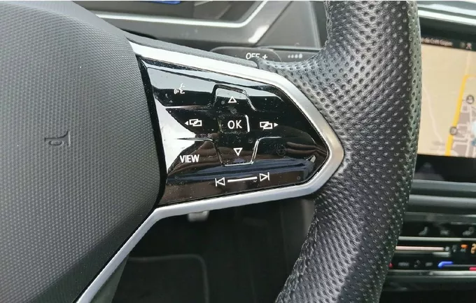 VOLKSWAGEN TIGUAN 1.5 TSI 150ch DSG7 R-Line photo 18 2130915