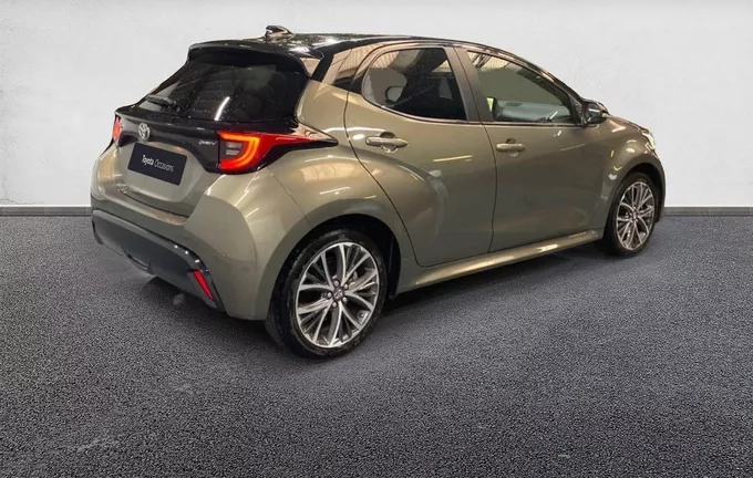 TOYOTA YARIS Hybride 116h Collection extérieur trois quart arrière droit 1103807