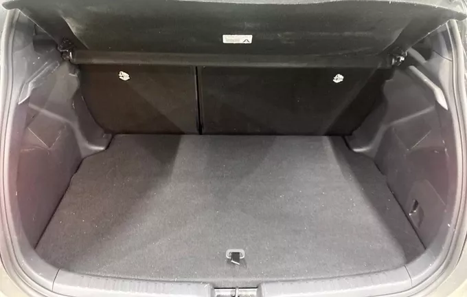 TOYOTA YARIS Hybride 116h Collection photo 10 1103807
