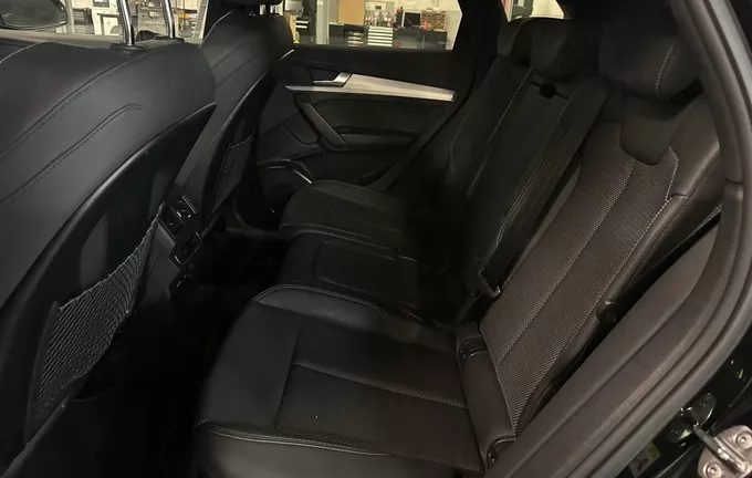 AUDI Q5 55 TFSIe 367 S tronic 7 Quattro S line photo 17 2123343