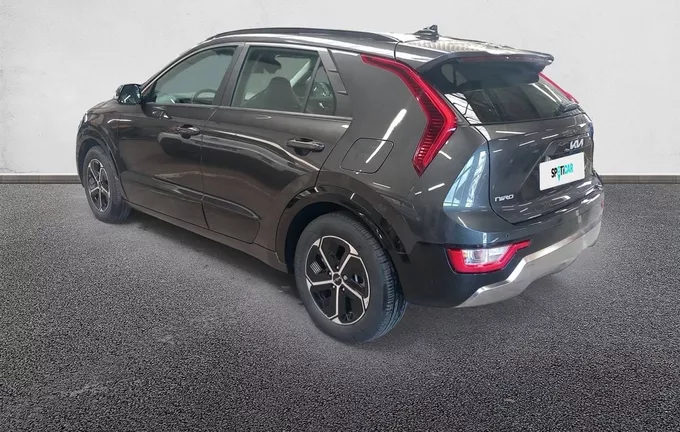 KIA NIRO 1.6 GDi 129 ch HEV DCT6 Active Business extérieur trois quart arrière gauche 946132