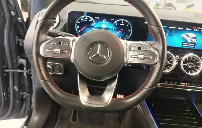 MERCEDES CLASSE B 180 d 8G-DCT AMG Line Edition photo 9 944797