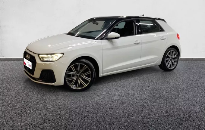 AUDI A1 Sportback 25 TFSI 95 ch BVM5 Design extérieur trois quart avant gauche 2123806