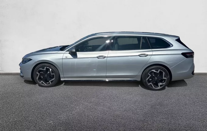 VOLKSWAGEN PASSAT 2.0 TDI EVO SCR 150 DSG7 R-Line extérieur côté gauche 7141