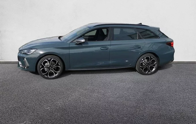 CUPRA LEON Sportstourer 1.5 eTSI Hybrid 150 ch DSG7 V extérieur côté gauche 3018