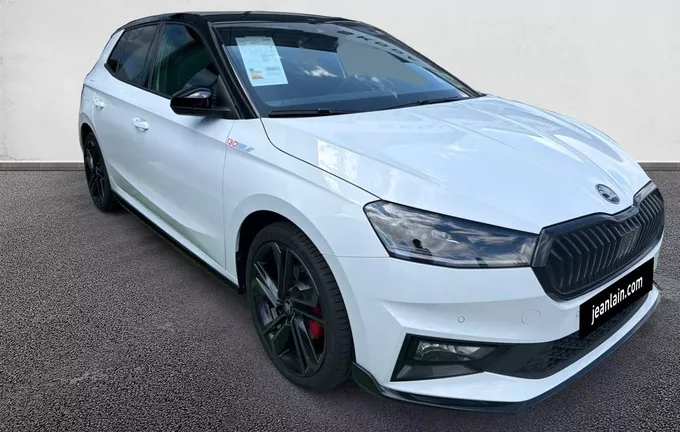SKODA FABIA 1.5 TSI 177 ch EVO 2 DSG7 130 extérieur trois quart avant droit 9737