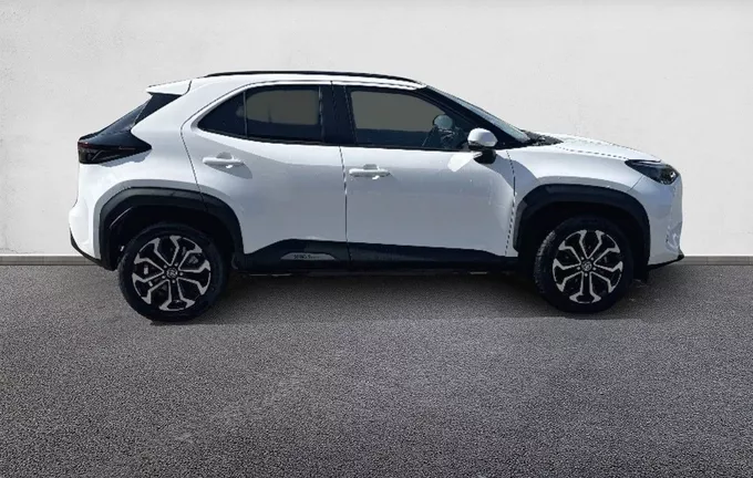TOYOTA YARIS CROSS Hybride 116h 2WD Design extérieur côté droit 1103159
