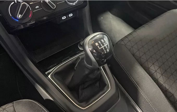 VOLKSWAGEN T-CROSS 1.0 TSI 95 Start/Stop BVM5 Life Tech photo 16 2129264