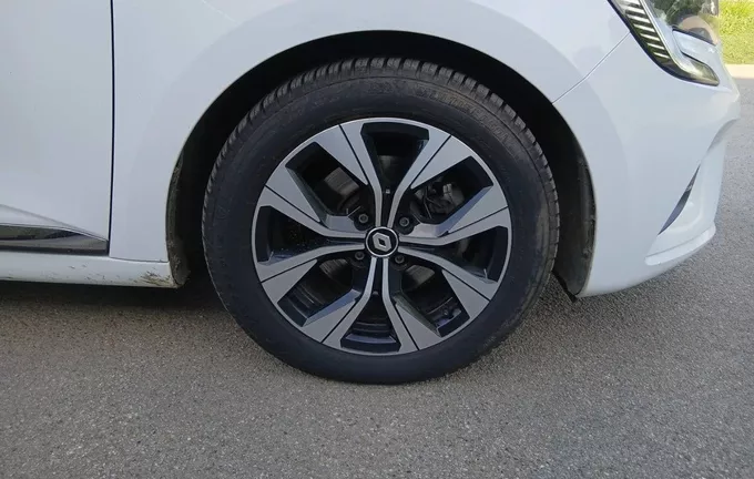 RENAULT CLIO E-Tech 140 - 21N Limited photo 9 2127340