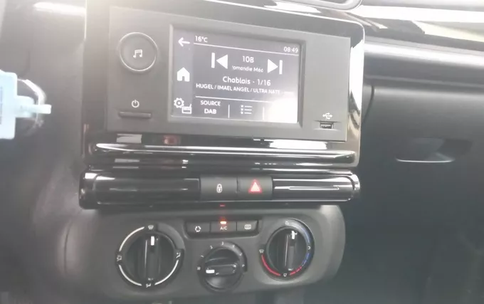 CITROEN C3 PureTech 83 ch BVM5 You photo 14 946543